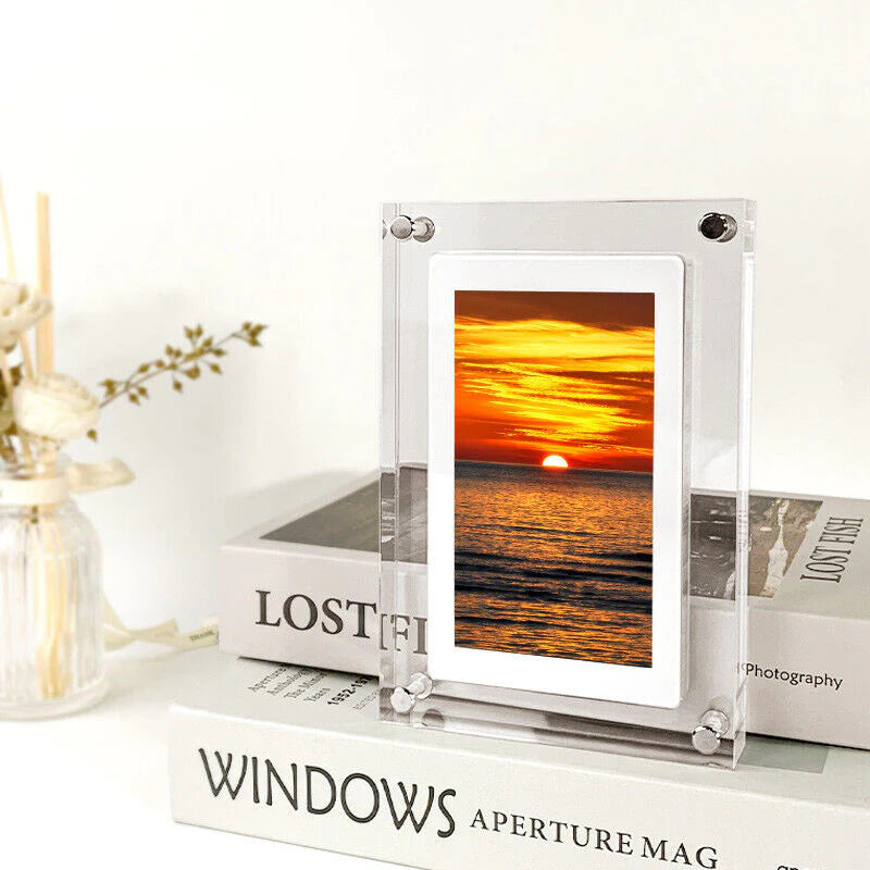 HEARTBEAT™ Digital Video Frame